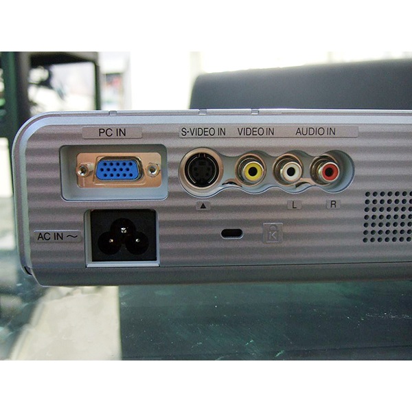 松下 PT-P1SDC 投影儀