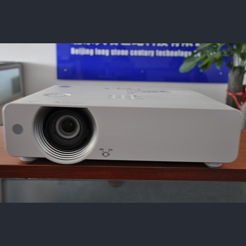 松下 PT-BX50C 投影儀